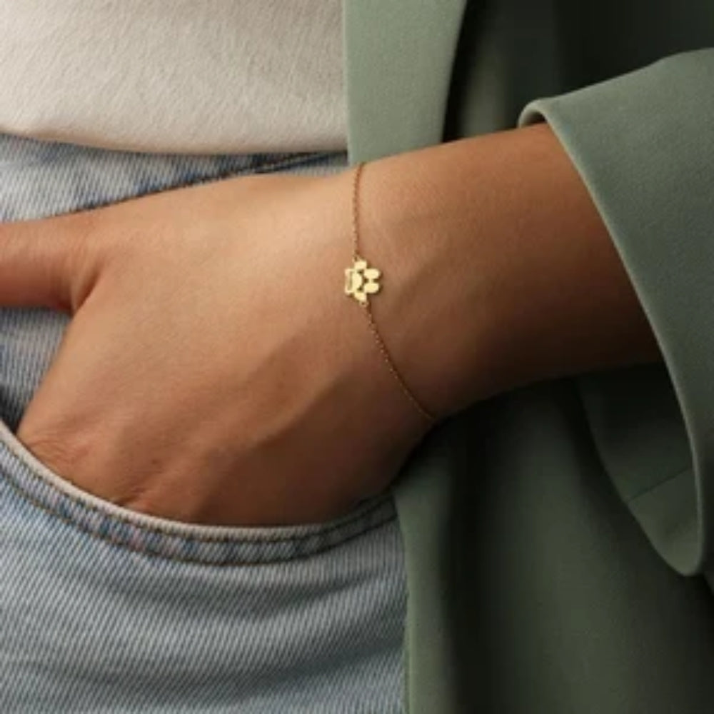 Braccialetto Personalizzato con Zampette e Nome del Tuo Pet: Porta Sempre con Te il Tuo Amico a Quattro Zampe
